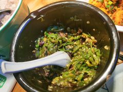 皮蛋青椒擂茄子-费大厨辣椒炒肉(万家丽一店)