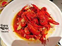 -龙巢盱眙龙虾·牛蛙·烧烤宵夜(八卦岭店)