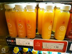 黄桃汁/橙汁-良品铺子(万象城店)