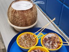 -椰爺爺·椰子冻砵仔糕