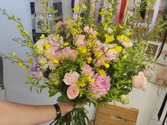 -花草间花行(法华镇路店)