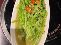 蒜子油渣炒空心菜-上名堂·鱼头好吃(体育场路店)