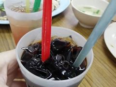 -伍秀泽海南鸡饭茶室