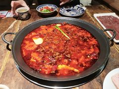 -旧街市鲜货老火锅(大光路店)