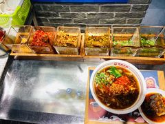 自助调料-呷佬·长沙手工米粉(金沙江路店)
