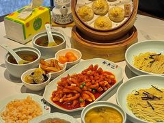 -裕兴记•蟹黄面馆(人民广场店)