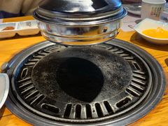 -唯成•韩国炭火烤肉 유성고기