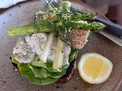 炸海鲈鱼三明治-BOR Eatery(安福路店)