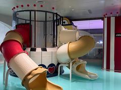 -涨巢·潮玩水疗局