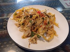 凉拌芭蕉花-蜗牛小馆醉乡民谣云南菜(惠新西里店)