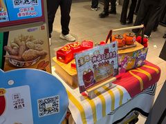 -麦当劳(上海虹桥站30B检票口楼上)