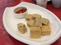 -侬佳蒸菜馆(听潮店)