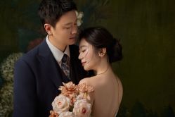 -乐派诗婚纱摄影