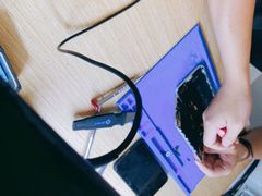 -爱畅享华为苹果手机维修服务(虹口龙之梦店)