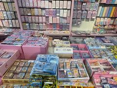 -鹏佳腾学生文创