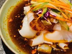 羊毛工镇凉皮-丝路金桃·新疆菜(徐汇店)