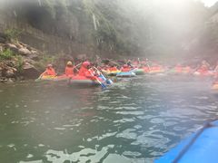 -安吉龙王山峡谷漂流