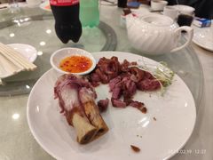 -渔意楼·驰名沙田乳鸽(五羊旗舰店)
