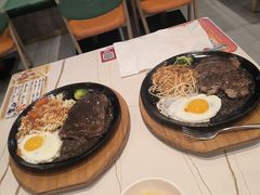 -豪享来牛排(人民店)
