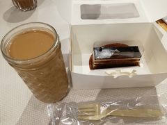 -Dough&Joe团憩(瑞虹天地月亮湾店)