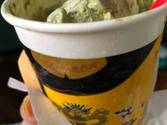 -DQ·蛋糕·冰淇淋(大宁国际商业广场店)