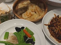 -望海湾鱼头泡饼·天津菜(空港店)