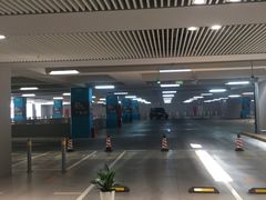 -上海虹桥国际机场1号航站楼-P2停车场