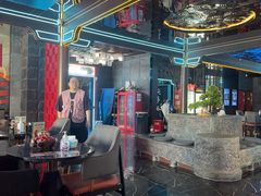 -屋有岛沉浸游戏旗舰店(中山公园店)