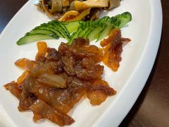 海蜇头拼鱼唇-同君福大酒楼(紫新路店)