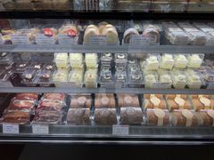 -红宝石·鲜奶小方·海派西点房(长阳店)