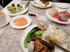 -东方豪景花园酒店·怡景旋转餐厅