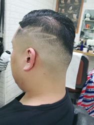 -纯剪男士理发馆·烫染专业店