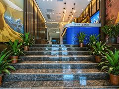 -潮岸酒店(广州琶洲会展广州塔店)