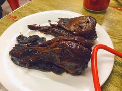 特色酱鸭头-杨氏青龙虾·羊蝎子(金盛路总店)