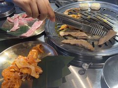 -哈哈碳都·牛肋条无限自助烤肉(宝龙店)