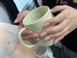 -芊屿芊浔美甲