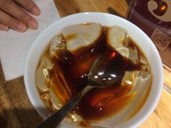 老红糖冰粉-嘉州叶婆婆钵钵鸡(建设路店)