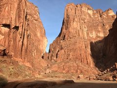 -天山神秘大峡谷