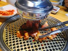 -唯成•韩国炭火烤肉 유성고기