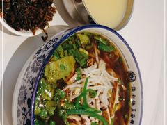 -镇南锅盖面馆(解放路店)