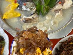 -丹水桥地锅鱼·翘嘴鲌·地方特色全鱼宴(丹江口大坝店)