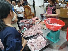 -标记美食新鲜猪杂(兴南大道店)