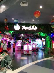 -菲菲羊乐园(临平银泰城店)