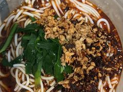-洪记凉米线(新兴路店)
