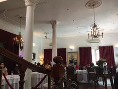 -La Villa French Restaurant