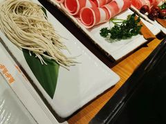 -呷哺呷哺(融创茂店)