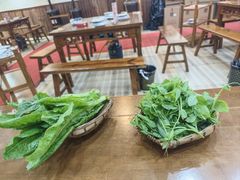 -岳记兴隆·青城腊排铜火锅(融创店)