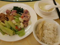 -山明水秀大饭店