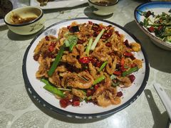 香辣河虾-华盛园卷子王农家菜水库鱼