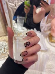 -米小兔美甲美睫